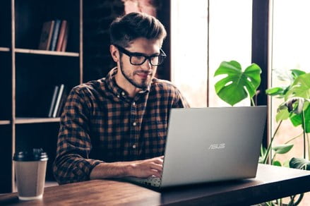 The best laptop for bloggers